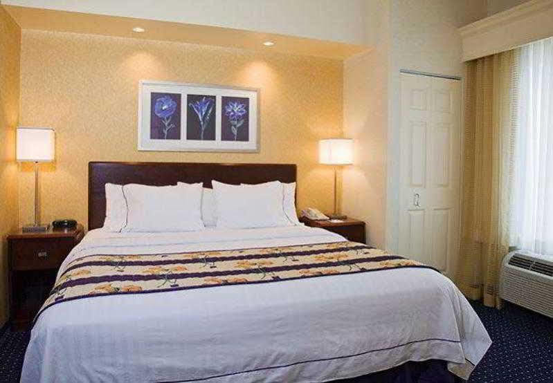 Springhill Suites Detroit Southfield Ngoại thất bức ảnh